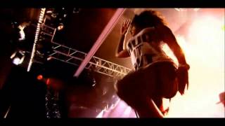 N.E.R.D - EVERYBODY NOSE LIVE (SEEING SOUNDS)