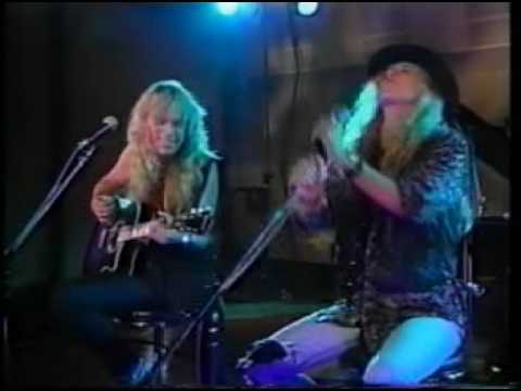 DANGER DANGER / FEELS LIKE LOVE ACOUSTIC LIVE