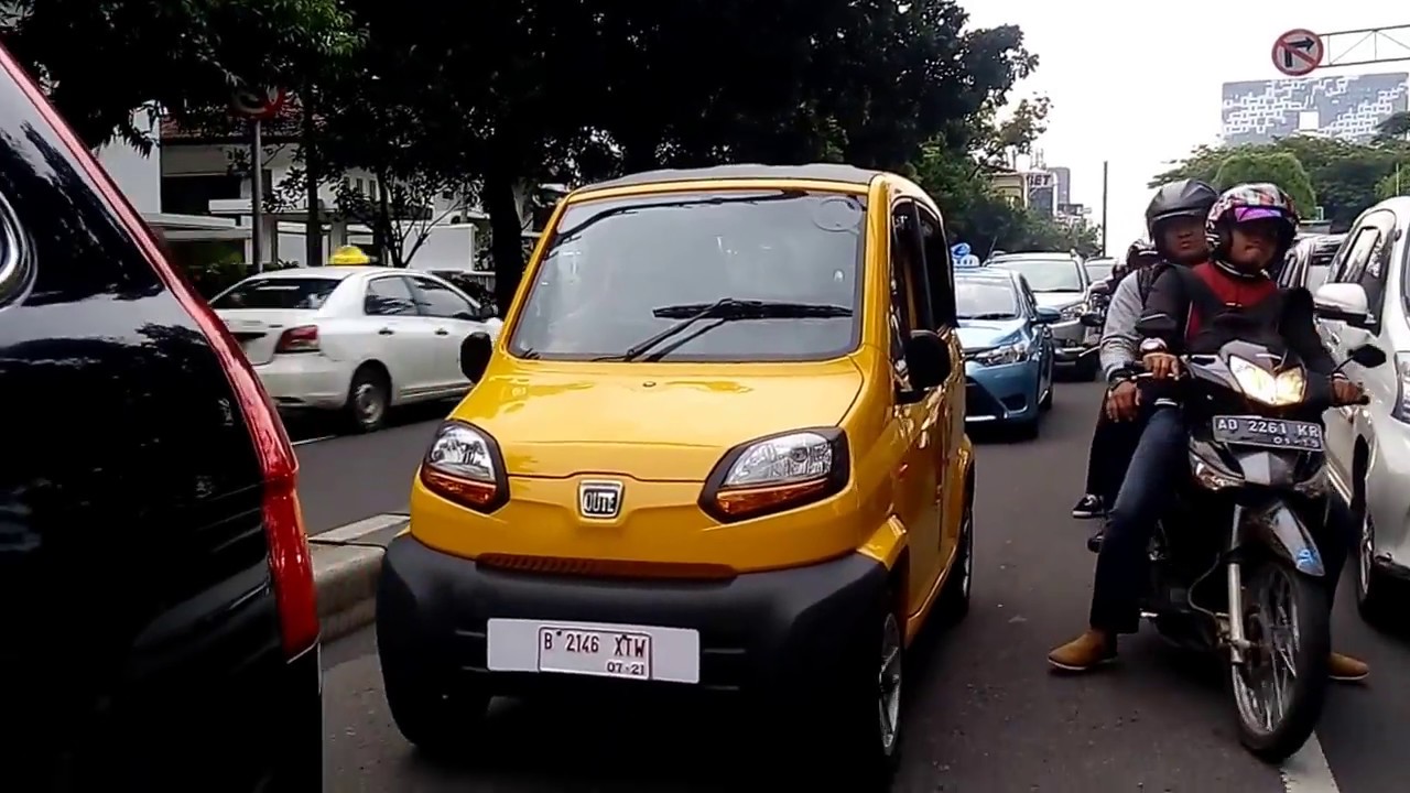 BAJAJ QUTE JAKARTA