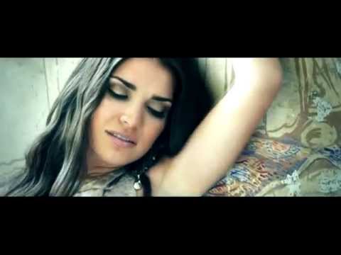 Su mylimuoju išsiskyrusi dainininkė Urtė Šilagalytė italų kurtame vaizdo klipe įkūnijo tobulą moterį | Žmonės.lt