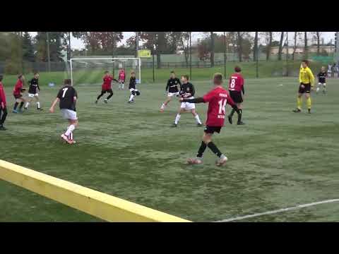 1/2 PWKS Huragan Wołomin 1:0 MKS Polonia II Warszawa, liga MZPN 2008