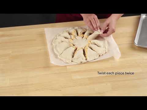 Jusrol - recipe - Twisted Buffalo Chicken Pizza - video