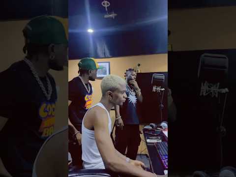 Rayvanny x Marioo Pere Studio Session🔥🔥🔥 #chui #totobad #duet