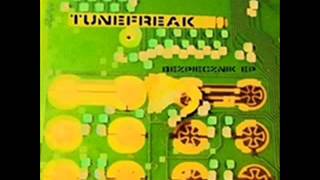TuneFreak - Laptop_is_useful