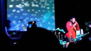 Childish Gambino - Break (All of the Lights) (live)