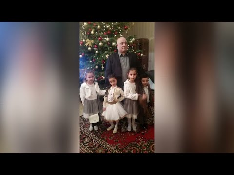 Grófo X Gyémi 2022 - Pesta Bandi küldi unokájinak