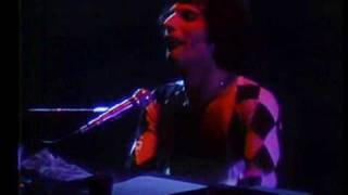 Queen - Millionaire Waltz - Live 12/11/77