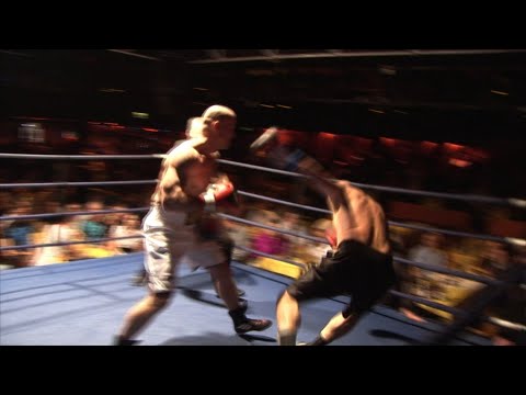Classic IBA Boxing - Jim Foote v Anthony Clark - First Round Knockout!