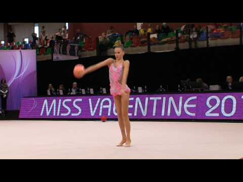 DIANA NOSKOVA - BALL - MISS VALENTINE 2017