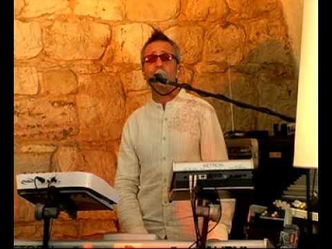 Incoming - Musica per matrimoni in Puglia, Molise, Basilicata, Life on Mars  (Live Performance)