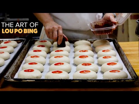 How This 82-Year-Old Bakery In Chinatown Makes Lou Po Bing (Winter Melon Pastry)