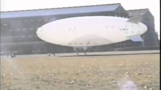 preview picture of video 'AT-10 AIRSHIP on an early test flight, landing at Cardington then being brought onto her mast'