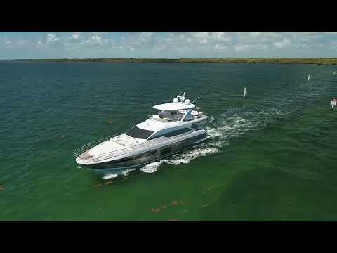 Azimut 72 FLY video