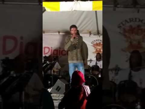 Mighty Omee Stardom Tent 2017