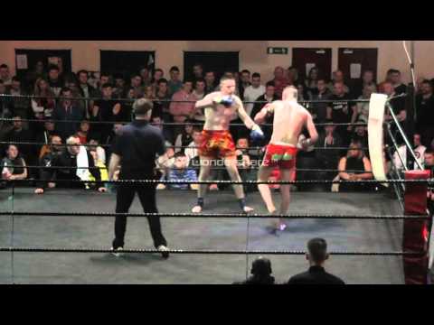 Jamie Moore (Warriors Thai) Vs Scotty John (Bridgestone)