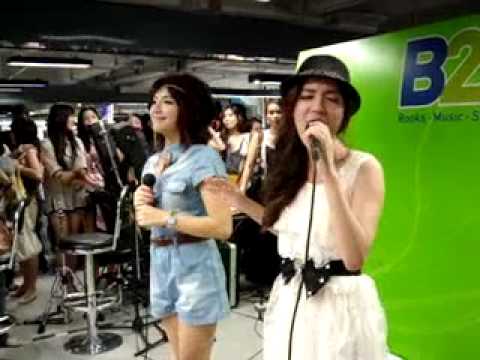 เลิกกี่ครั้งก็ยังไม่ใช่เรา   นัท & บอกได้ไหม   จ๊ะจ๋า@B2S