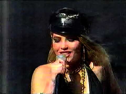 Melissa Tkautz 1991 Rugby Grand Final