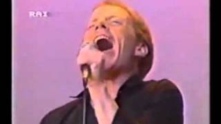 PH D    I didn't know live @ Sanremo