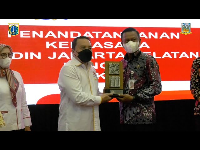 Wali Kota Kukuhkan Pengurus Kadin Jaksel Masa Bakti 2021-2026