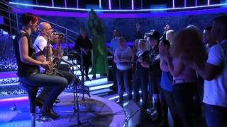 Right Said Fred perform 'Deeply Dippy'