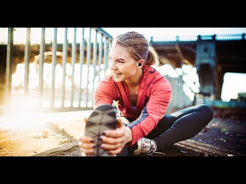 Implementing Versant™ advanced voice technology in The Dash from Bragi