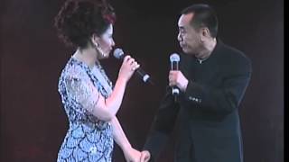 Download lagu 甄妮  羅文 -  世間始終你好 (1998) Live mp3