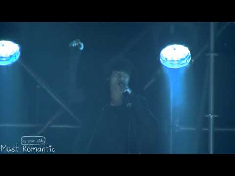 101217 Jonghyun Being A Dork @ MB Rehearsal