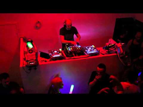 USTMTV - John "00" Fleming - Live @ Club 40 East, NYC