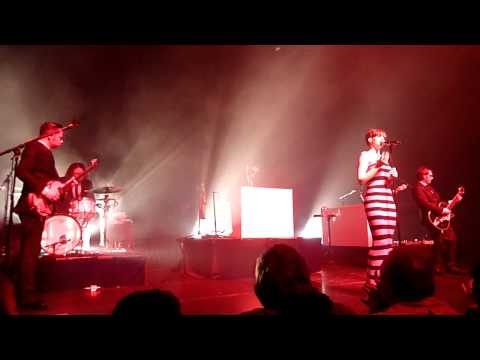 Hooverphonic - Jackie Cane - Live at Ancienne Belgique, Brussels - 29/01/2011