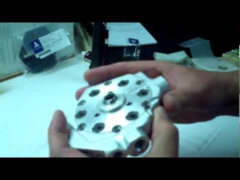 Repair the Mercedes Fuel Distributor -- how to check plunger orientation of a fuel distributor