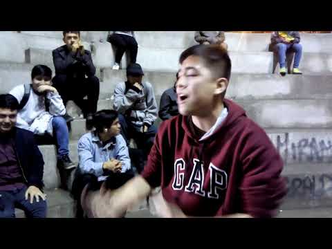 Niña le dice lucrador  a rapero