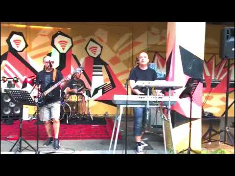 "Kristall" von Jackson & Ebstein feat. TomKG am Kraftwerk 2017