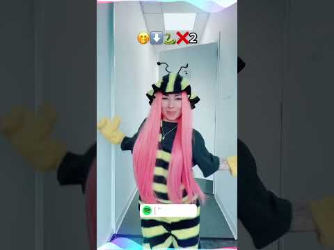 Ballerinas can fart too😂🤫🎧 "Sue Dj, Polar  - Busy Bee” on Spotify (link in the comments)