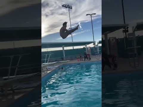 105b, forward two and a half pike. 1- meter