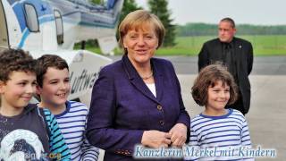 preview picture of video 'Bundeskanzlerin Angela Merkel in Marl  - Cougar AS532'