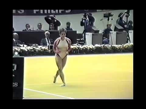 AA 1987 World Championships   Ecaterina Szabo ROU FX  9 875