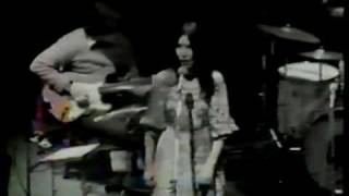 Albion Band with Maddy Prior : Banks Of The Thames