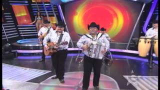 Estudio 2 Grupo Pesado - &quot;El Mil Amores&quot;