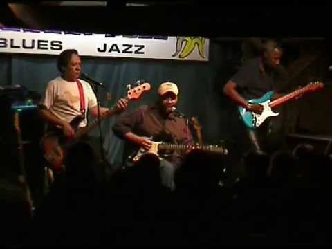 Otis Taylor Trio live @ Banana Peel Belgium 2003