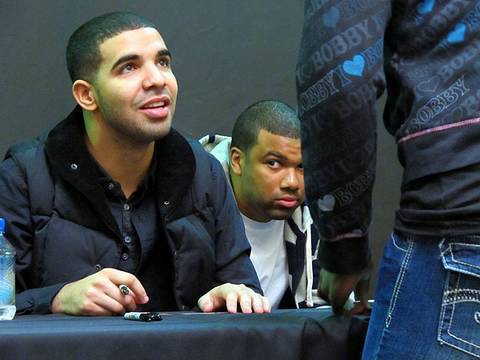 Drake Shuts Down the Crenshaw Mall