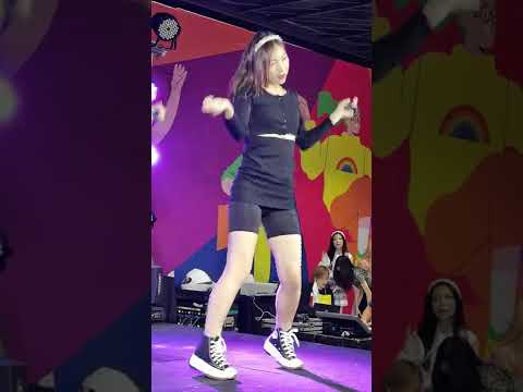 220529 (Eeunguoey Fancam) Peach You - Missile @ The Market Idol Party