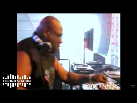 Carl Cox plays Steve Mulder - Electronik @ Carl Cox & Friends @ Ultra 2008, Miami