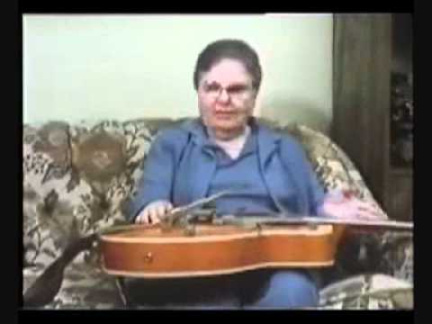 Eddie's Mom 1982.wmv