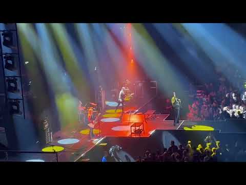 Thundermother - Watch Out @ Royal Arena, Copenhagen 12-06-23.