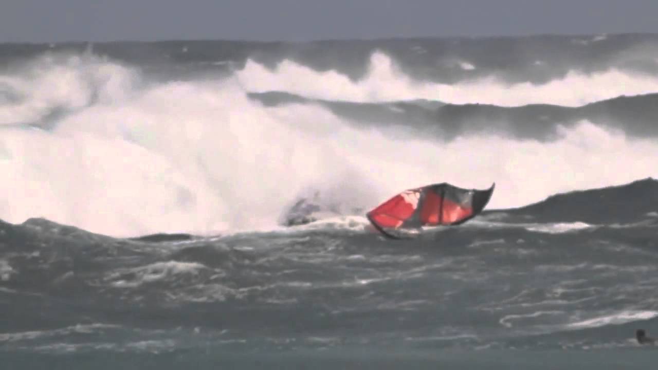 Horror Session: Kitesurfing Western Australia