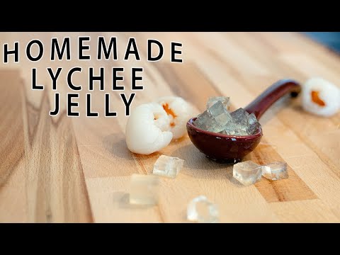 Making Lychee Jelly at Home