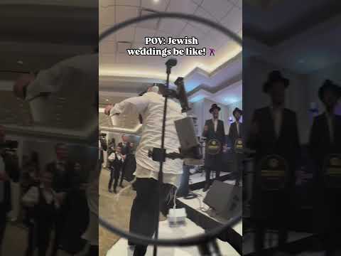 Jewish weddings be like! 🕺🏼🔥