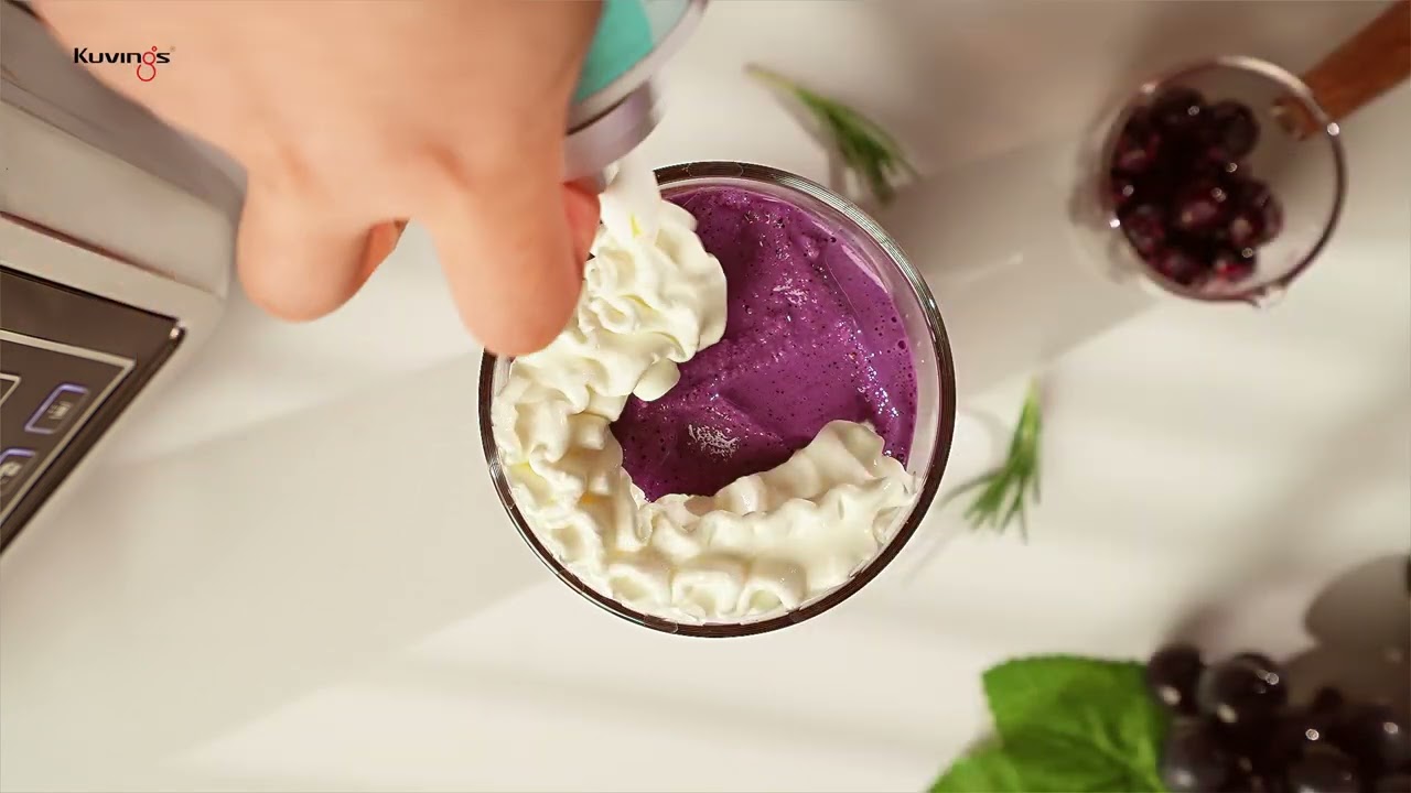 RECIPE "Sữa lắc việt quất" cùng máy xay sinh tố chân không tự động hiệu Kuvings CB1000