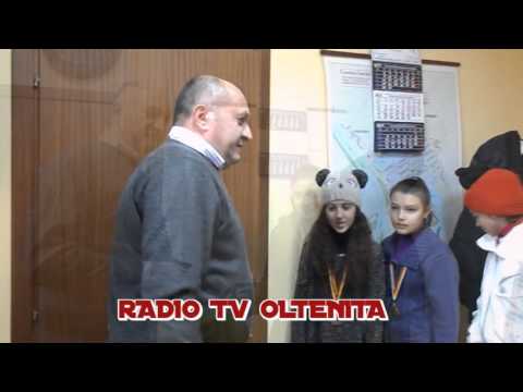 PREMIERE-echipa de oina fete-CURCANI-primar AUREL GAZU