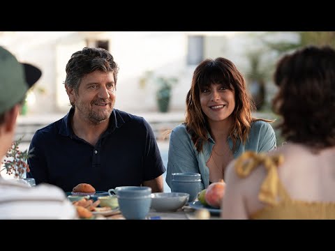 WHEN MUM IS AWAY... WITH THE IN-LAWS - Official HD Trailer